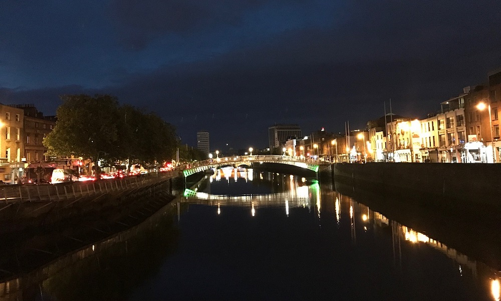 Irlanda_Dublín_oconnell_bridge_Rev.Viajeros