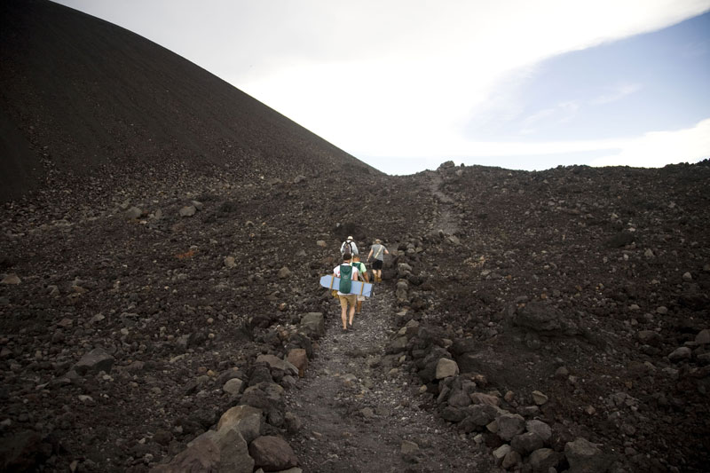 Nicaragua_VolcánCerroNegro_Rev.Viajeros