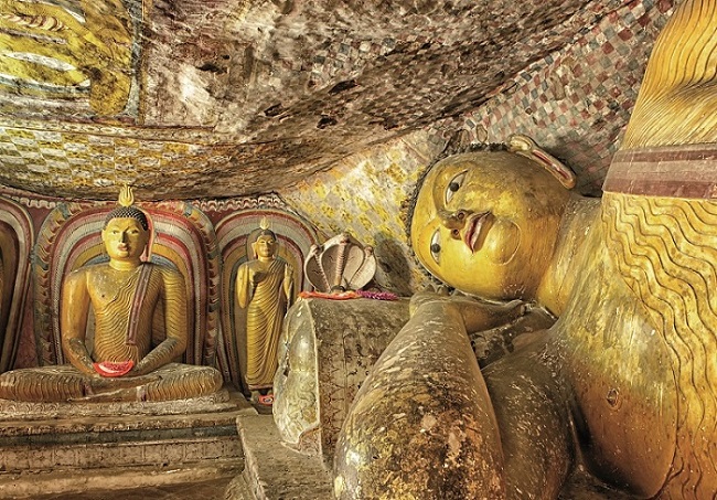 Srilanka_Templo_Dambulla_RevistaViajeros